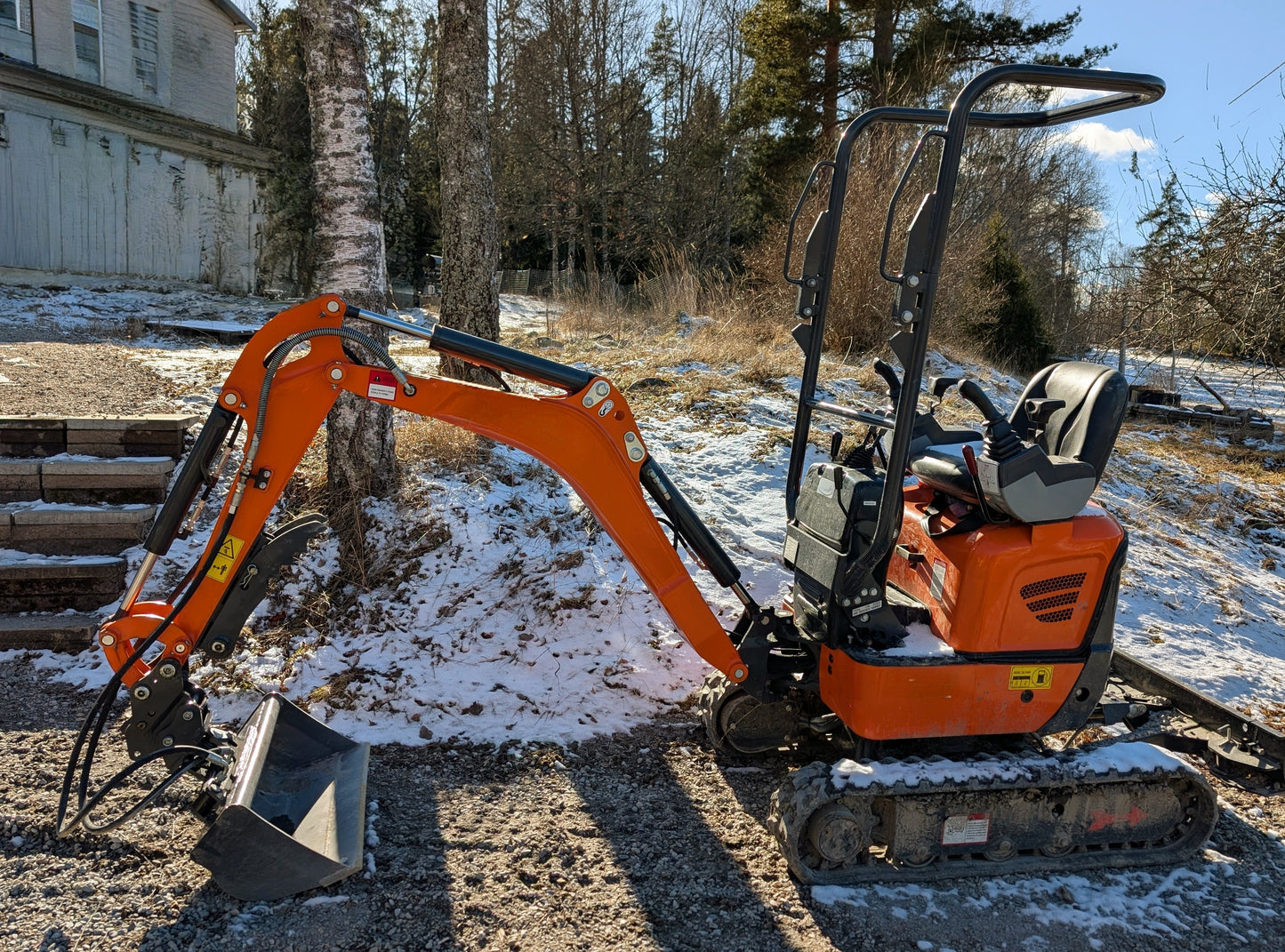Minigrävare Storarm Z12, 3-cyl Kubota, joysticks, S30/180, premium