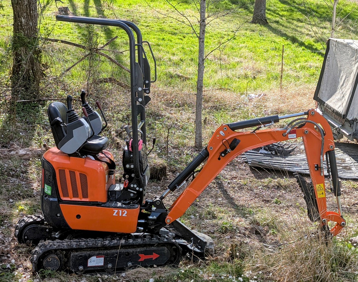 Minigrävare Storarm Z12, 3-cyl Kubota, joysticks, S30/180, premium